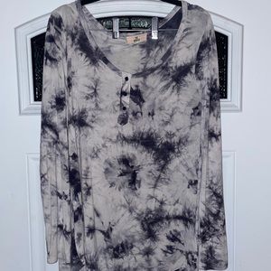 Tie die long sleeved shirt